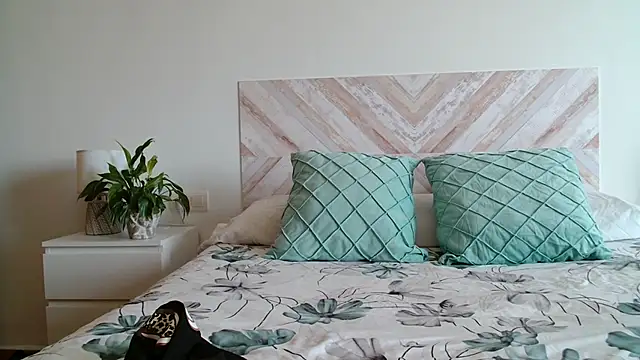 secretmuses online show from 03/23/26, 09:57