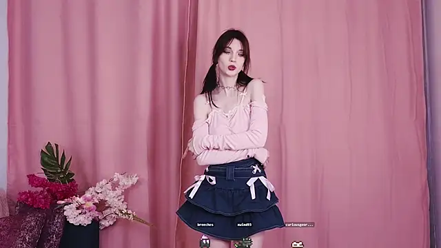 KimWilli online show from 01/11/25, 10:18