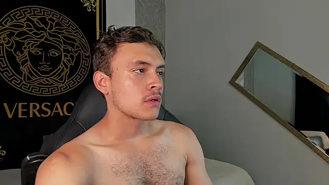 Snapshot of Desmon_Clark chatting on 01/09/25, 11:02 Desmon Clark online show from 01/09/25, 11:02