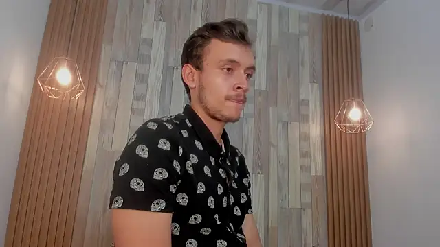 Snapshot of Desmon_Clark chatting on 01/30/25, 04:27 Desmon Clark online show from 01/30/25, 04:27