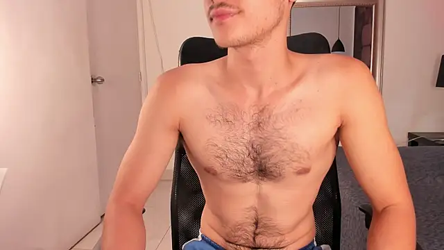 Snapshot of Desmon_Clark chatting on 03/20/25, 11:56 Desmon Clark online show from 03/20/25, 11:56