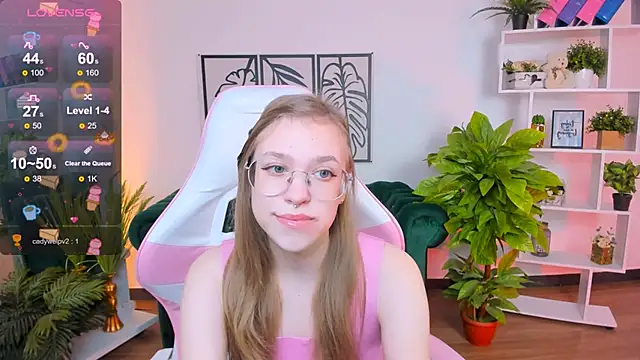 LayriantaVee online show from 02/01/25, 07:05