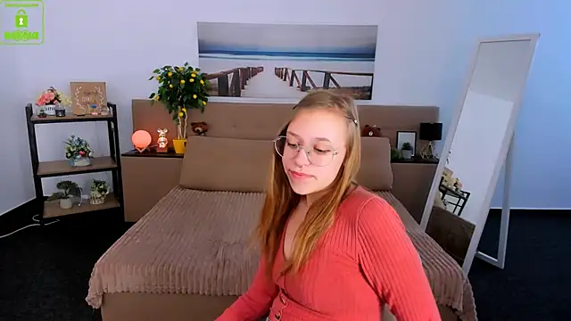 LayriantaVee online show from 03/01/25, 10:02