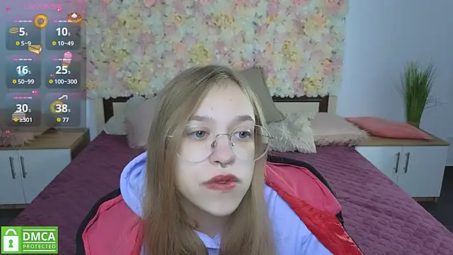 LayriantaVee online show from 10/01/25, 05:57