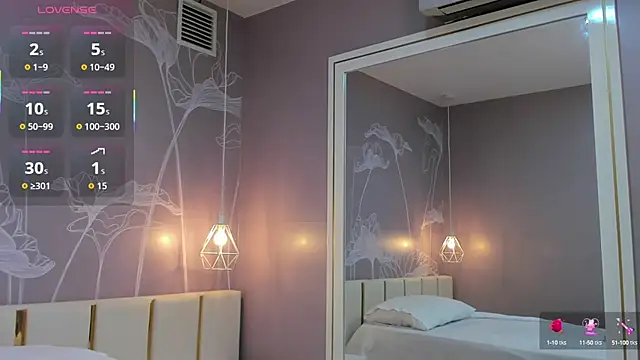 Sensual Sophie  online show from 10/07/25, 10:23