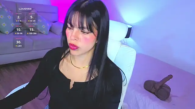 Eliie Ruizz online show from 04/04/26, 04:22