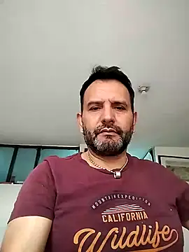 RogueTraveler online show from 02/13/25, 03:24