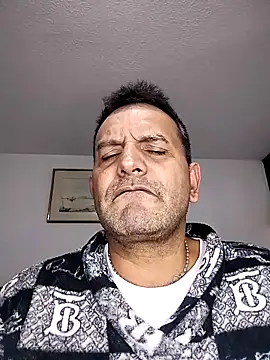 RogueTraveler online show from 11/09/25, 04:11