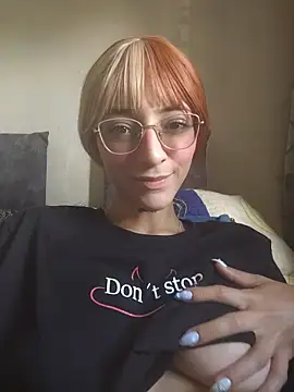 Dani pegin online show from 04/21/26, 03:28