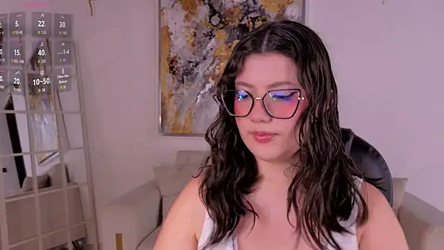 Snapshot of AmberFarrell chatting on 05/07/26, 08:14 AmberFarrell online show from 05/07/26, 08:14