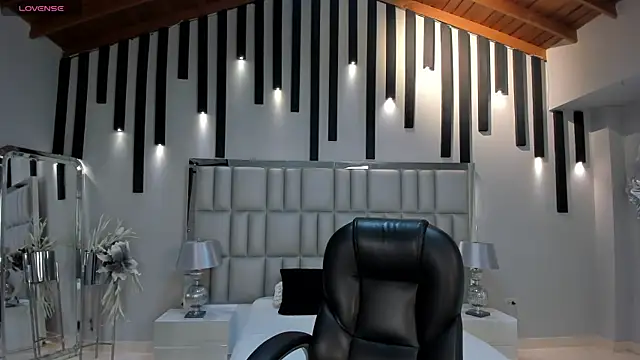 Snapshot of AmberFarrell chatting on 05/12/26, 08:06 AmberFarrell online show from 05/12/26, 08:06