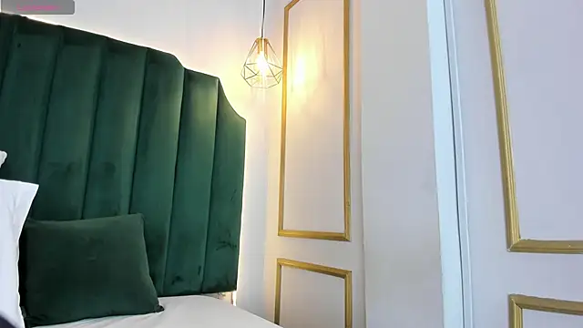 HannaPaola online show from 03/12/25, 01:47