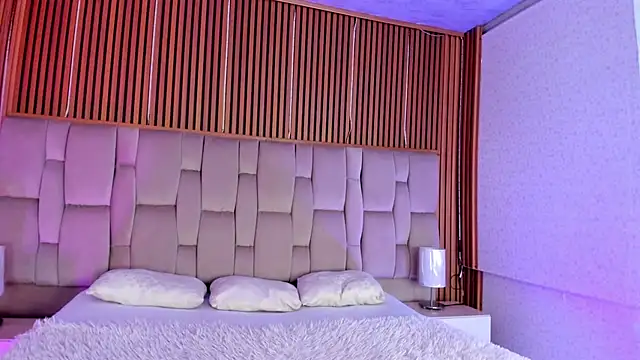 Eli Sanders online show from 04/18/26, 02:37