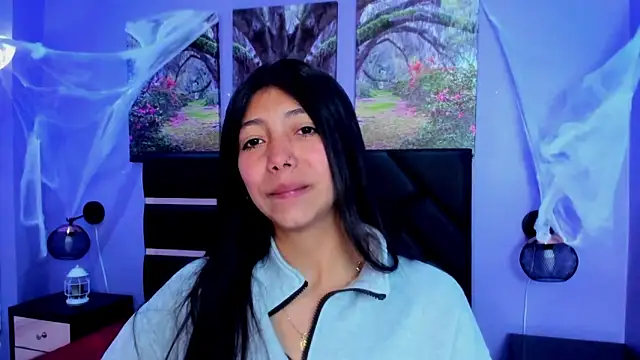 KimberlyVillaLobos online show from 11/04/25, 11:31