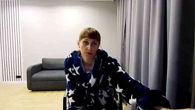 Daniella Lorente online show from 12/06/24, 04:36