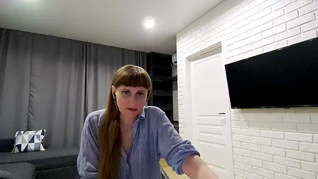 Daniella Lorente online show from 04/20/26, 08:32