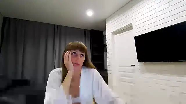 Snapshot of Daniella_Lorente chatting on 07/21/26, 12:13 Daniella Lorente online show from 07/21/26, 12:13