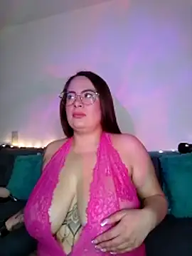 soofy   online show from 02/14/26, 04:20