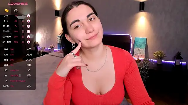 Snapshot of hannacheekss_ chatting on 02/12/25, 07:55 hannacheekss online show from 02/12/25, 07:55