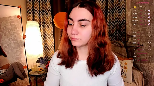 hannacheekss  online show from 10/24/25, 02:08