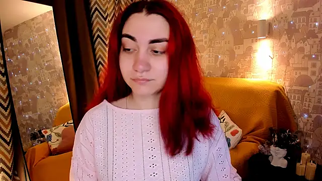 Snapshot of hannacheekss_ chatting on 06/19/26, 02:05 hannacheekss online show from 06/19/26, 02:05