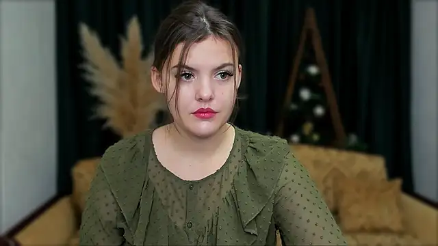 Snapshot of showmeparadise chatting on 01/05/25, 02:30 showmeparadise online show from 01/05/25, 02:30