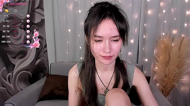 Emily Strikeee online show from 01/16/25, 12:31