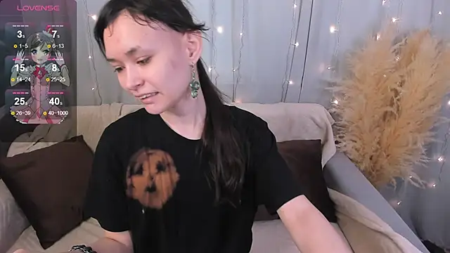 Emily Strikeee online show from 01/23/25, 09:50