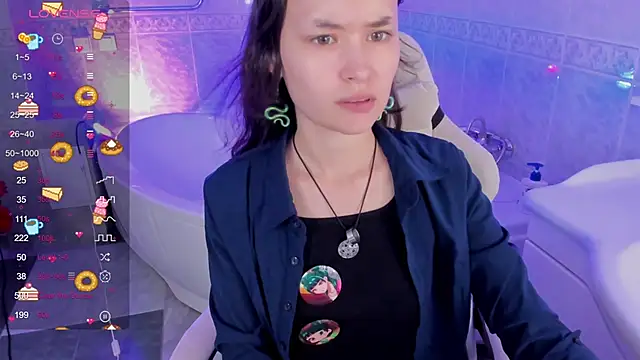 Emily Strikeee online show from 09/17/25, 10:17