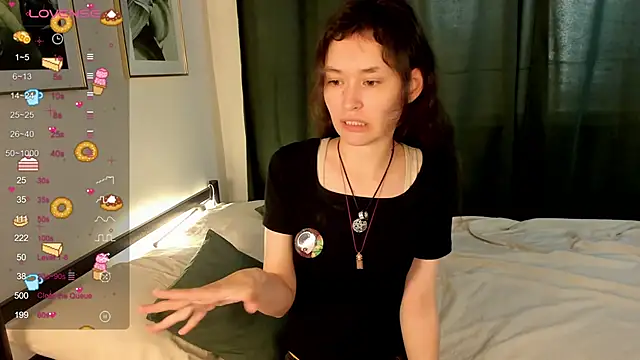 Emily Strikeee online show from 09/21/25, 10:17