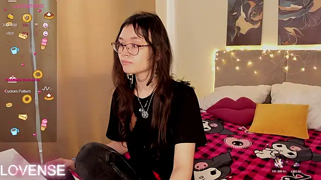 Emily Strikeee online show from 02/25/26, 04:11