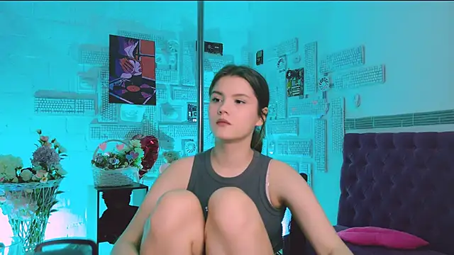EvaThopson online show from 03/01/25, 03:05