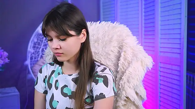 EvaThopson online show from 02/14/26, 06:10