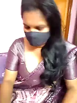 Snapshot of Lilly-queen chatting on 03/22/25, 06:25 Lilly-queen online show from 03/22/25, 06:25