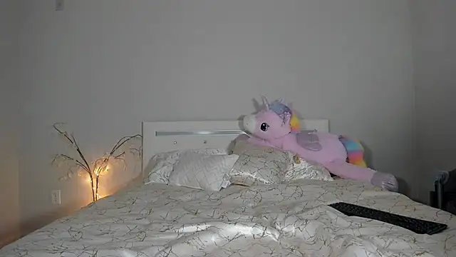 marianaferrero online show from 12/31/24, 03:42