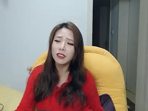 SuSushi728 online show from 12/25/24, 06:52