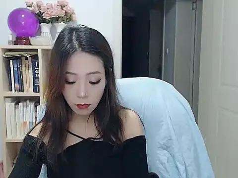 SuSushi728 online show from 11/30/25, 03:38