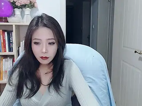 SuSushi728 online show from 02/11/26, 03:50