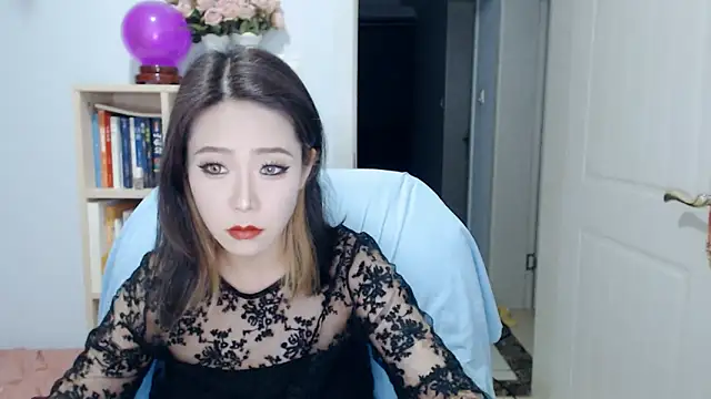 Snapshot of SuSushi728 chatting on 06/02/26, 03:36 SuSushi728 online show from 06/02/26, 03:36