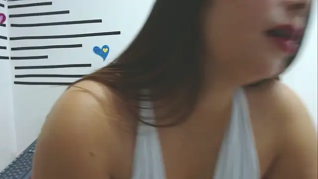 Emawalker  online show from 09/29/25, 08:24