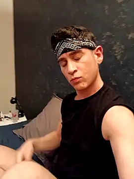 ElyasMatt online show from 01/14/25, 04:18