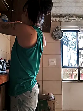 Tefannyy  online show from 02/08/26, 01:25