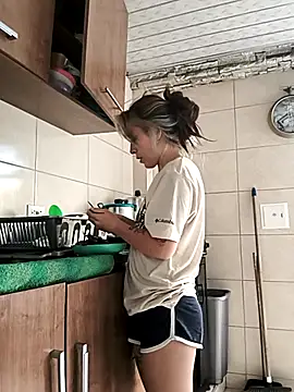 Tefannyy  online show from 03/12/26, 01:17