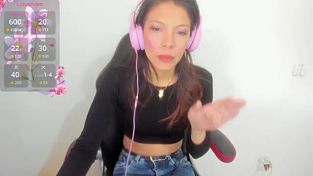 Selenakyle92  online show from 03/03/26, 05:08