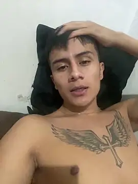 The  Rodriguez online show from 01/01/25, 01:37