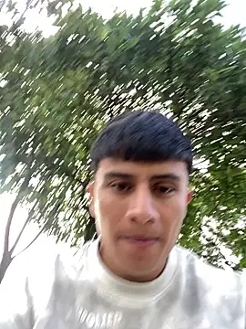 Snapshot of The__Rodriguez chatting on 05/07/26, 02:44 The Rodriguez online show from 05/07/26, 02:44