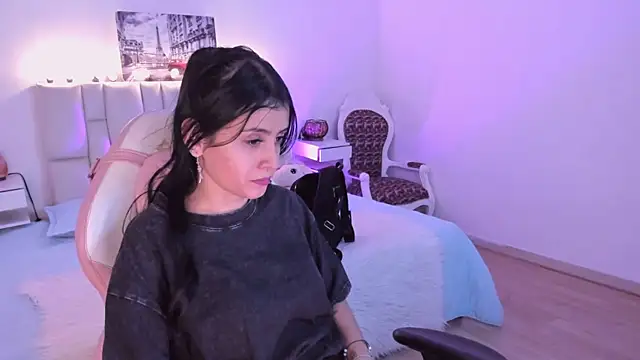 Snapshot of yenny_garcia chatting on 06/11/26, 07:12 yenny garcia online show from 06/11/26, 07:12