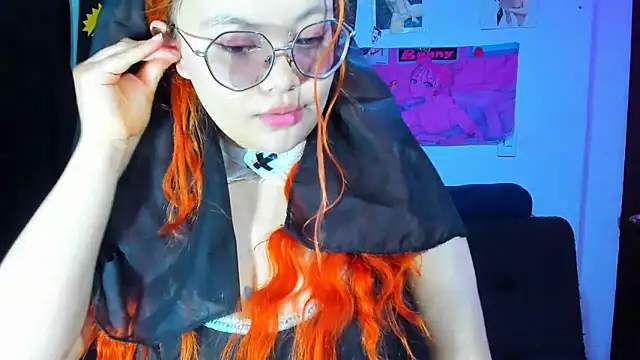 Lily stone04 online show from 10/24/25, 07:38