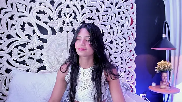 Snapshot of Mindy_sweety chatting on 12/16/25, 11:59 Mindy sweety online show from 12/16/25, 11:59