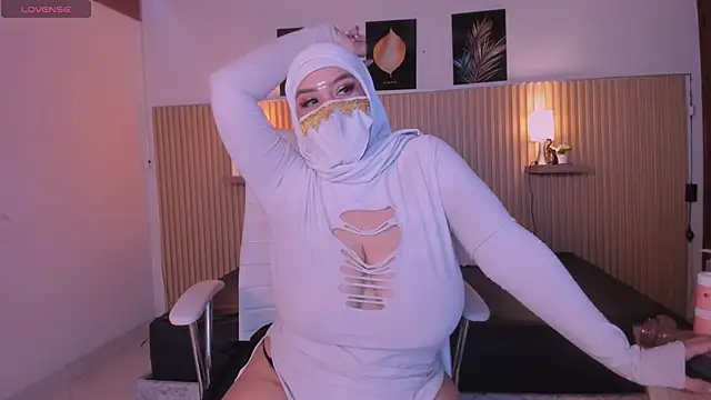 cloe sirena online show from 04/23/26, 01:57